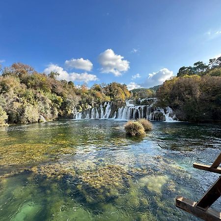 Konjevrate Village House Fafarinka - Close To Krka National Park מראה חיצוני תמונה