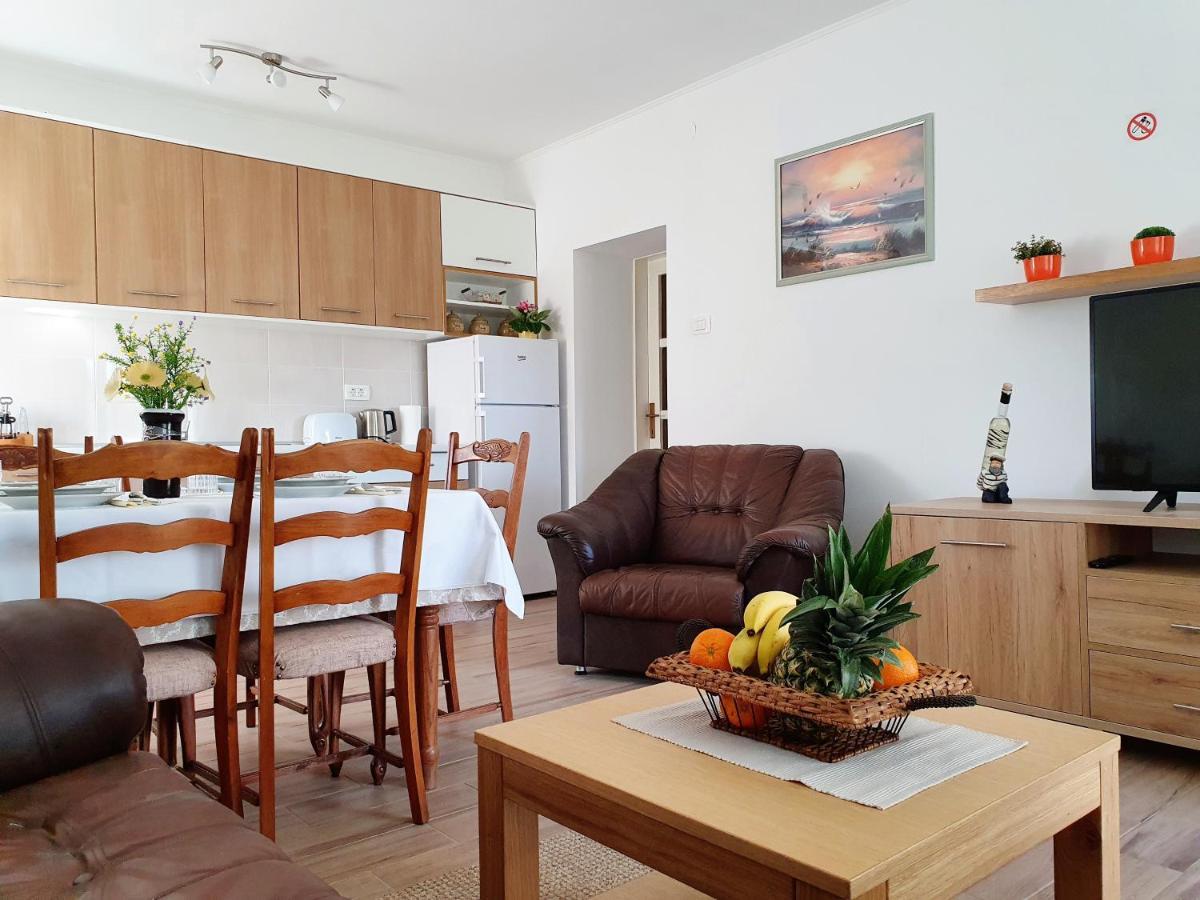 Konjevrate Village House Fafarinka - Close To Krka National Park מראה חיצוני תמונה